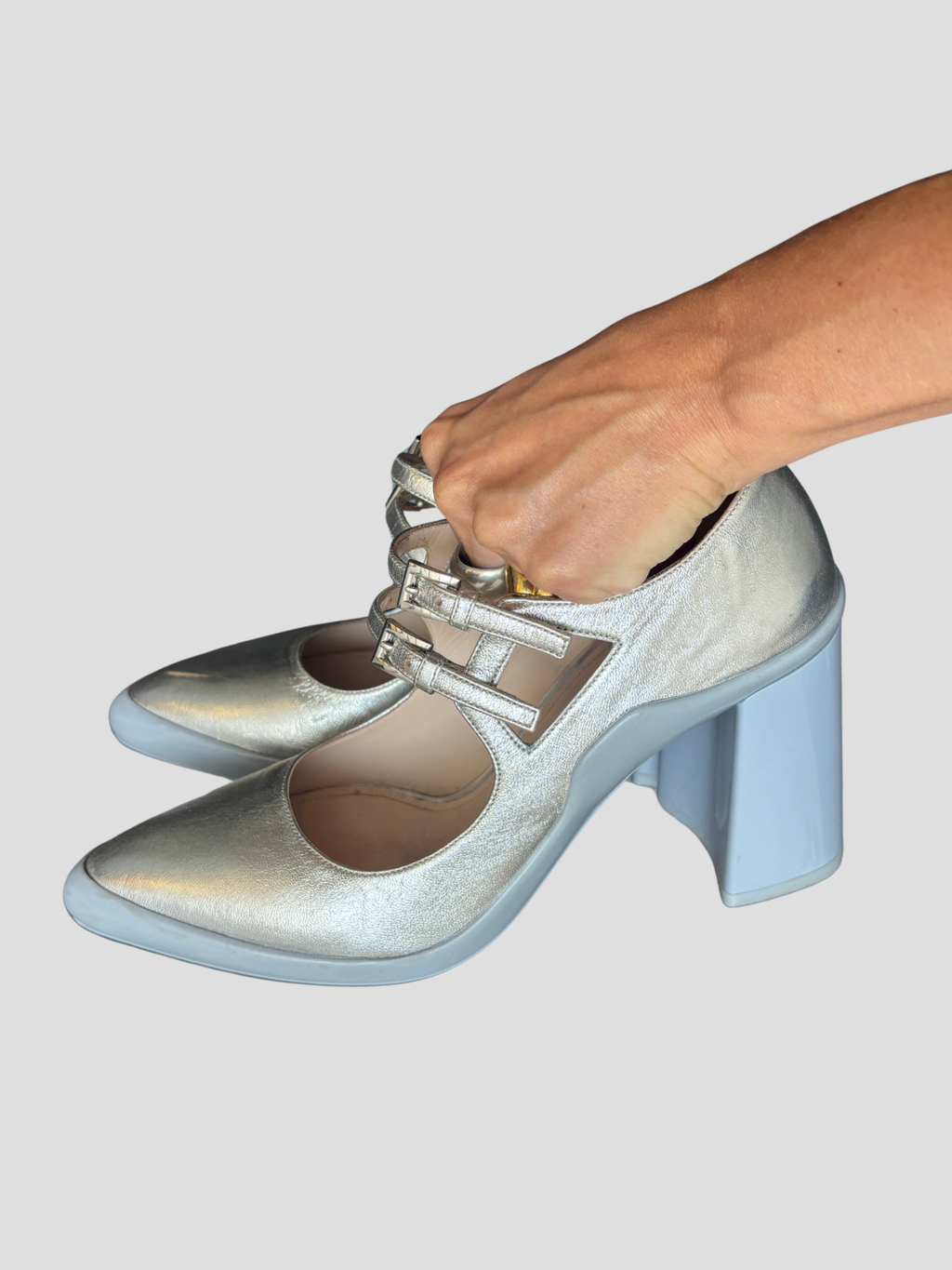 Prada — Mary Jane Block Heel Silver Runway Pumps AW2015, Size 38,5