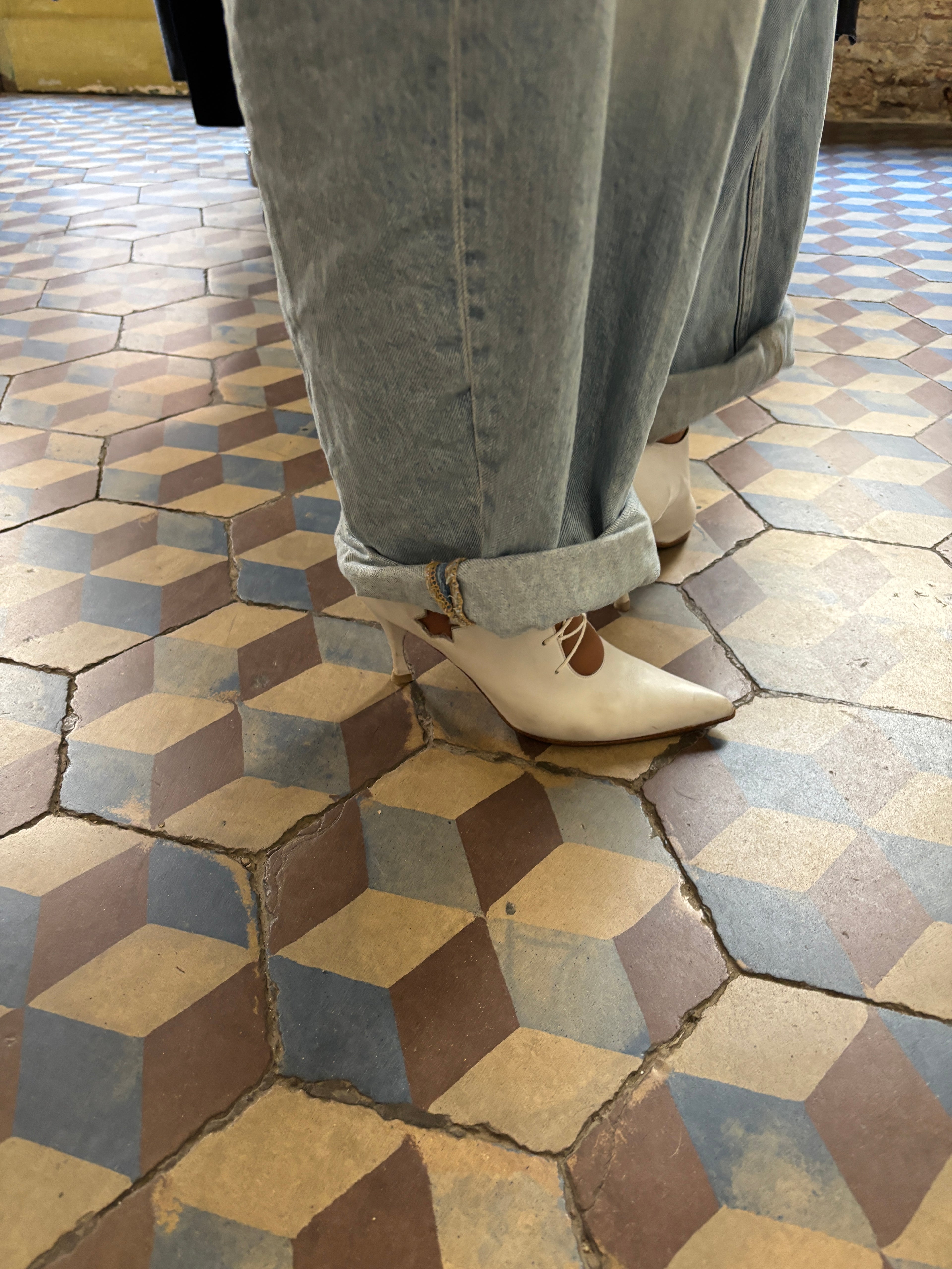 Claude Montana pour Stephane Kélian — Escarpins à lacets années 80, Taille 37
